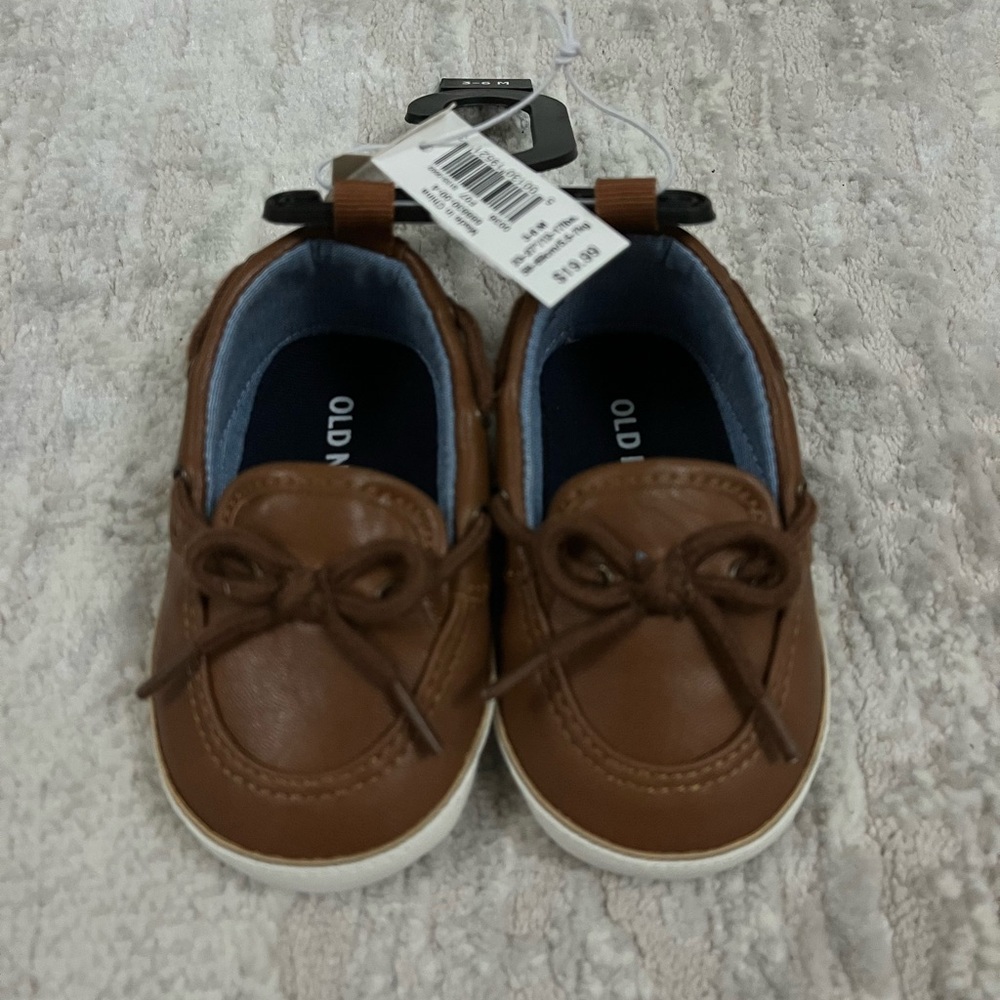 3-6 Old Navy Faux-Leather Boat Shoes